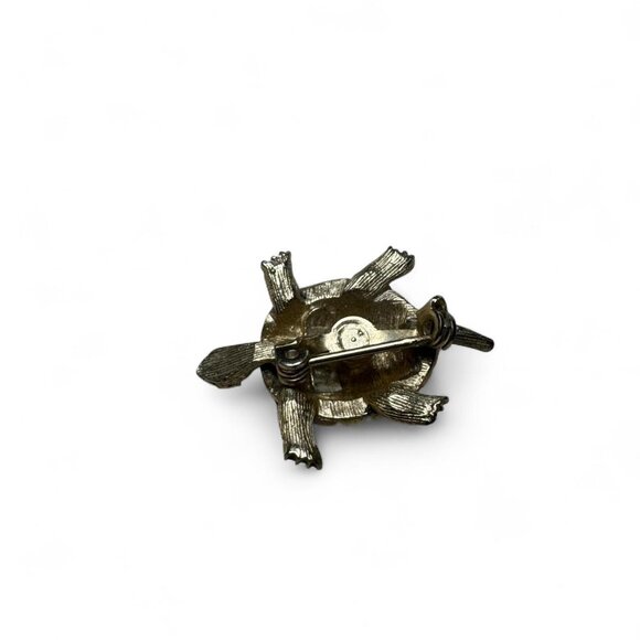 Small Turtle Pin - Picture 3 of 4